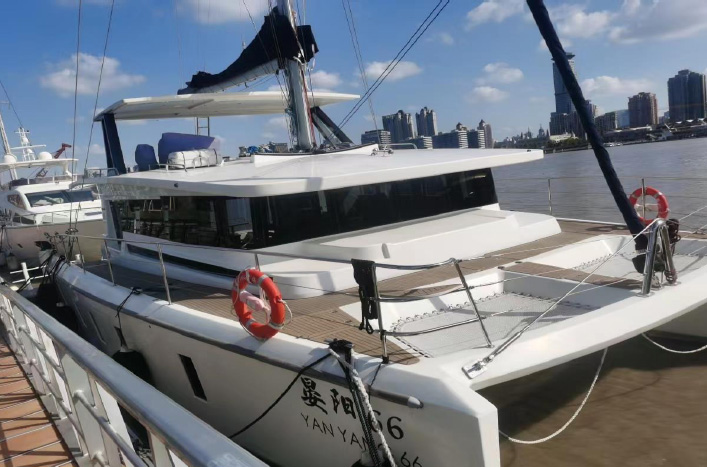 Yacht sales and leasing